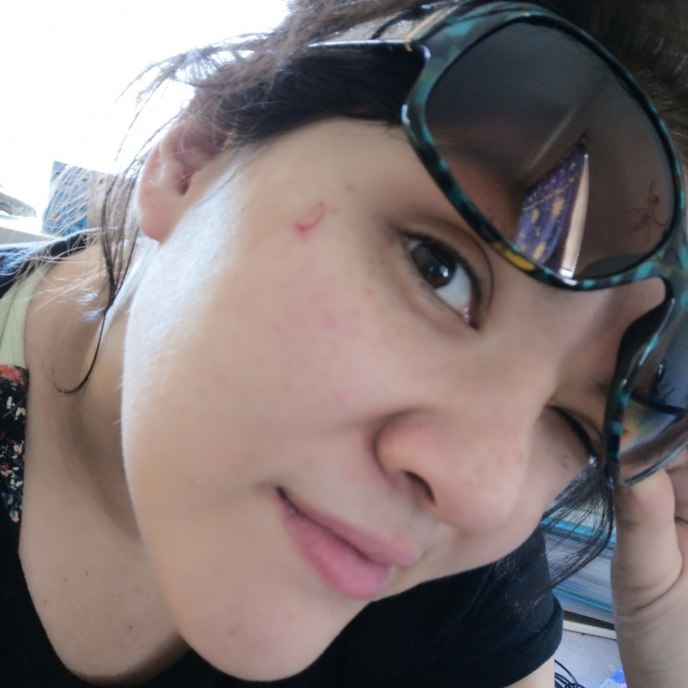 Meet your Posher, Zyla